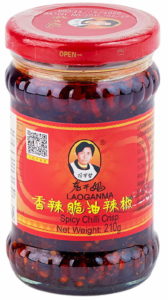 Острый соус с хрустящим перцем чили Lao Gan Ma, 210 г